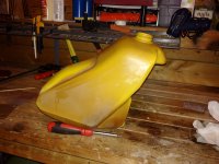 Assembly of the the 1984 RM-250 tank right